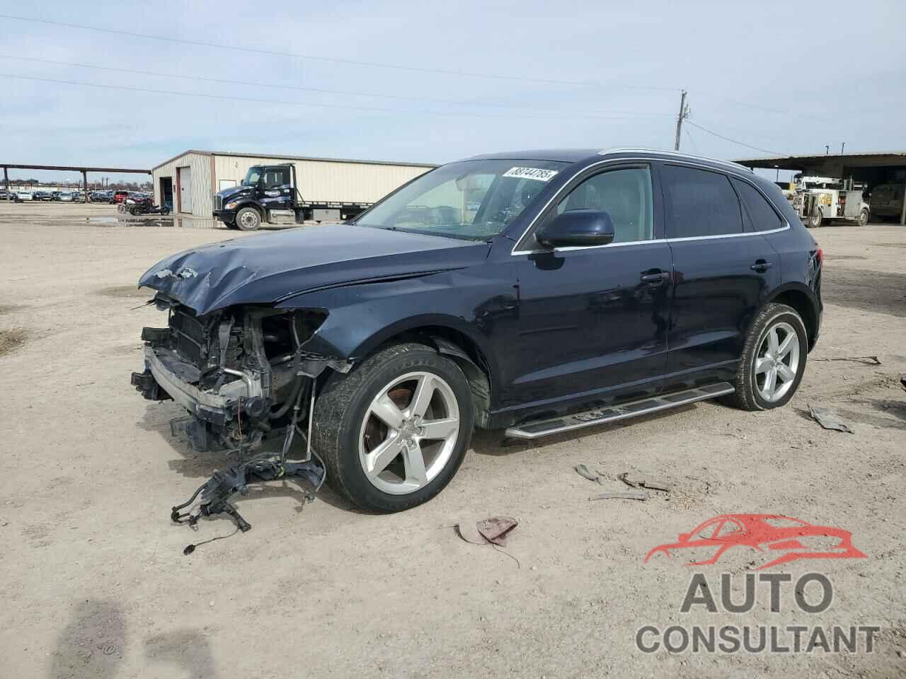AUDI Q5 2010 - WA1LKAFP4AA111335