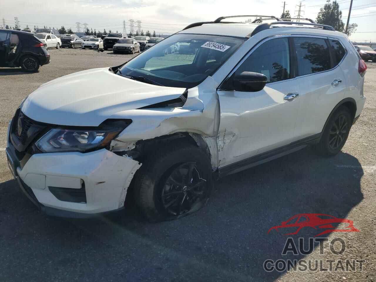 NISSAN ROGUE 2018 - 5N1AT2MT2JC816943
