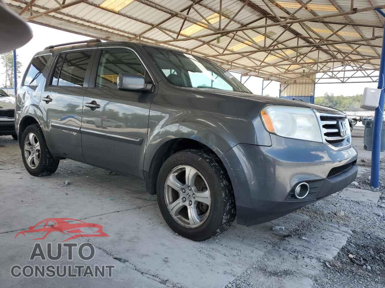HONDA PILOT 2013 - 5FNYF4H51DB008317