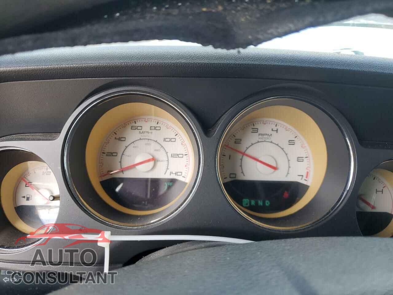 DODGE CHALLENGER 2013 - 2C3CDYAG4DH704400