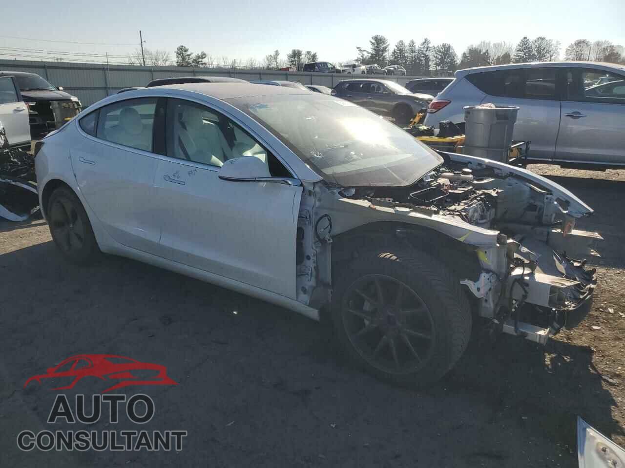 TESLA MODEL 3 2018 - 5YJ3E1EB2JF100070