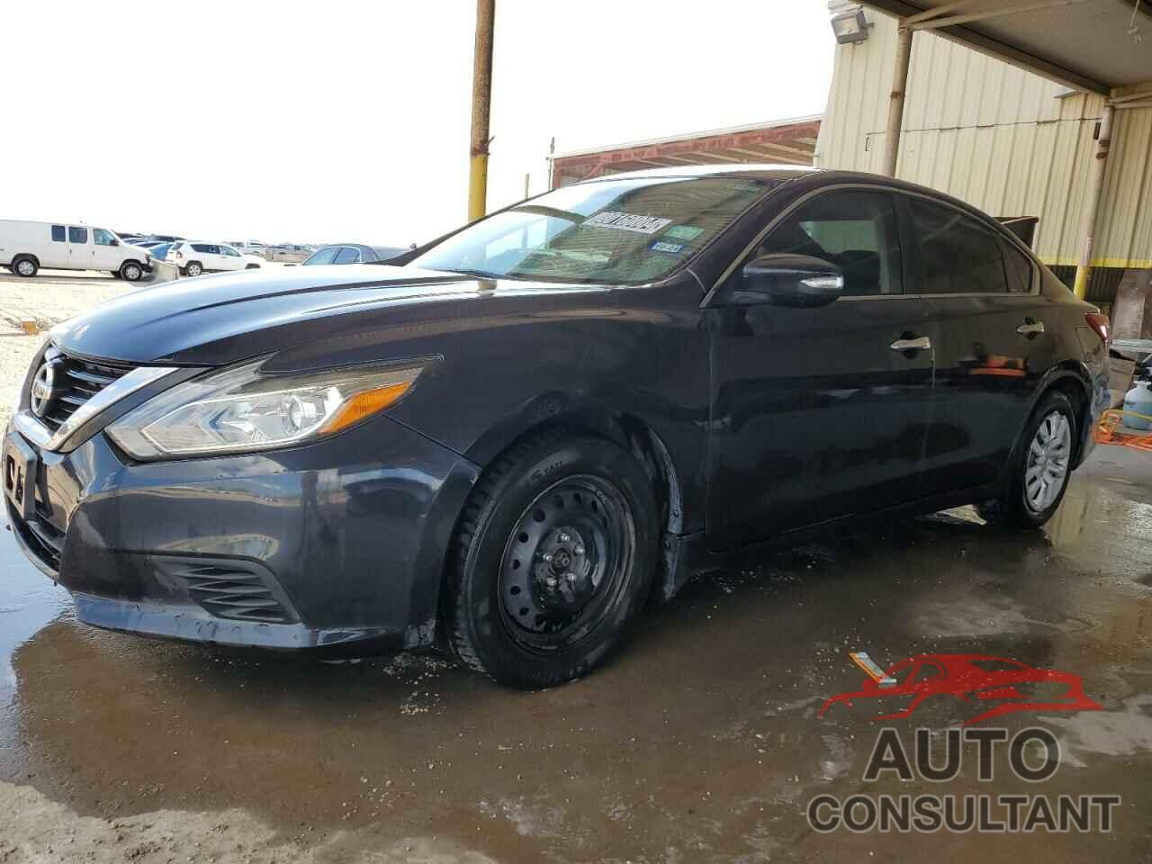 NISSAN ALTIMA 2018 - 1N4AL3AP5JC288435