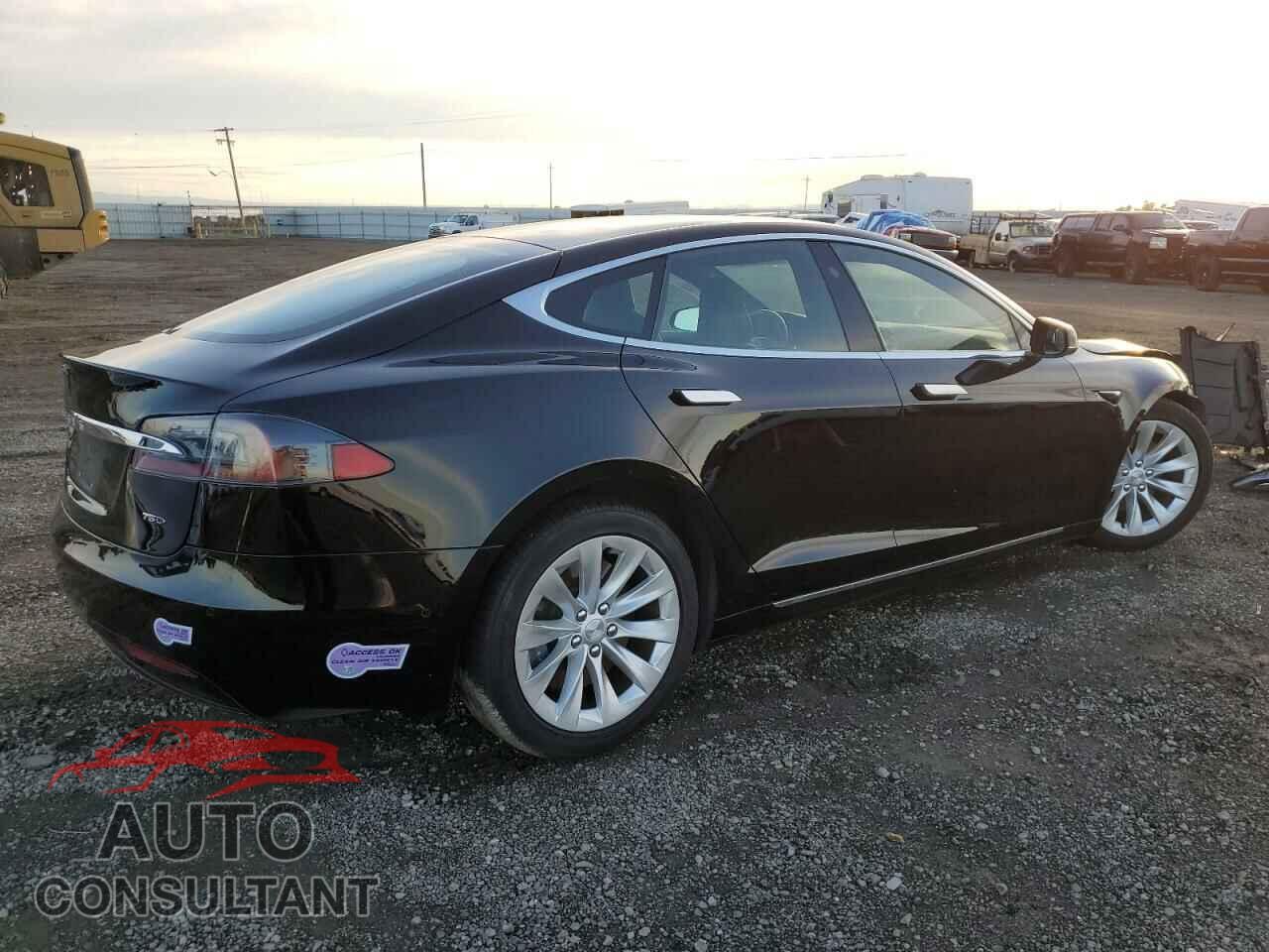 TESLA MODEL S 2018 - 5YJSA1E25JF297680
