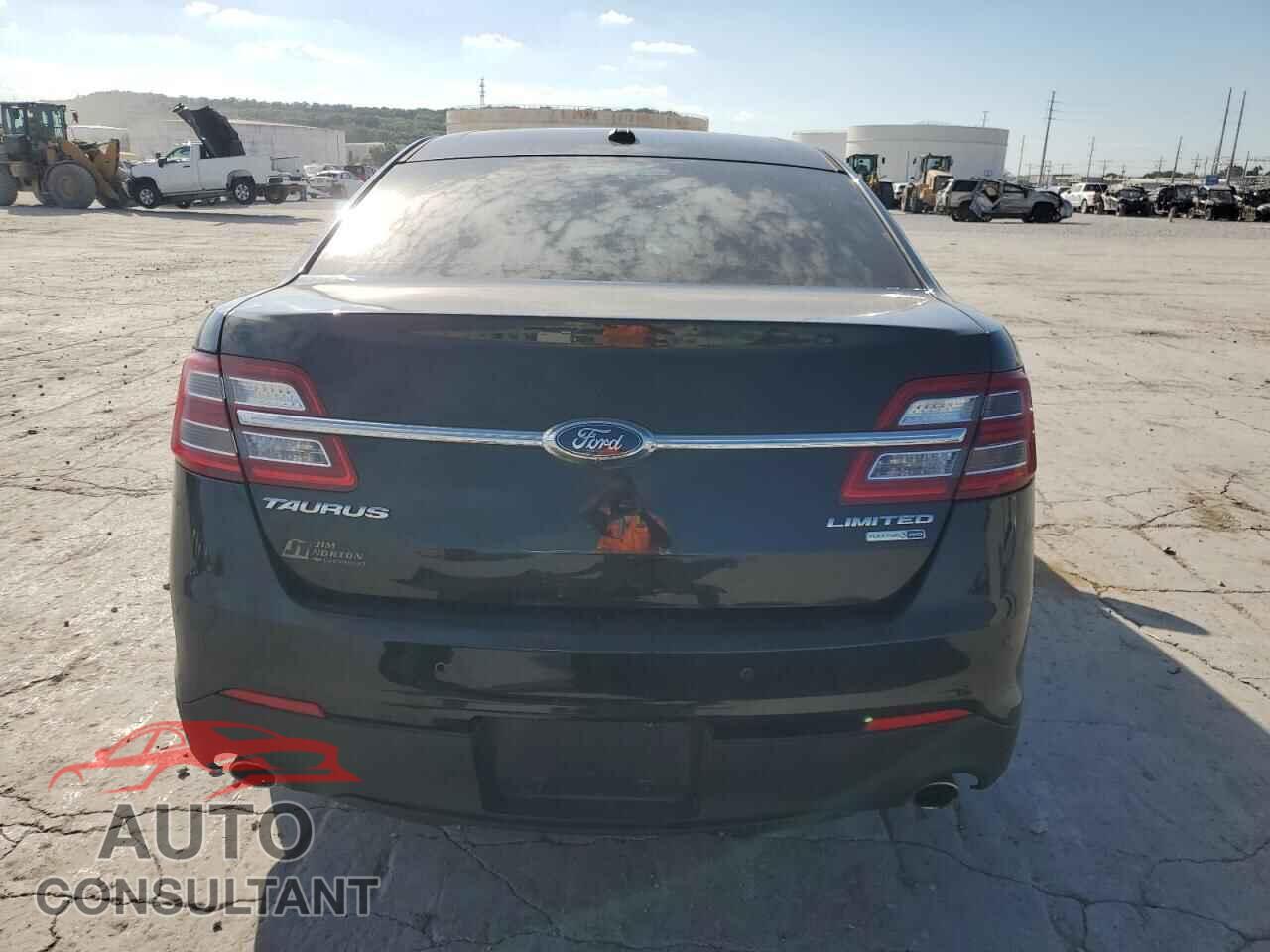 FORD TAURUS 2013 - 1FAHP2J85DG222048