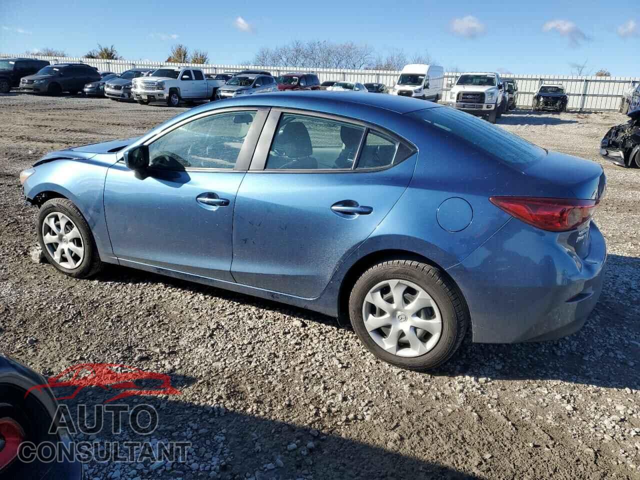 MAZDA 3 2018 - 3MZBN1U74JM229347