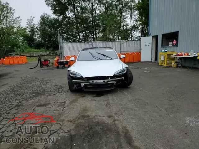 TESLA MODEL S 2021 - 5YJSA1E50MF438959