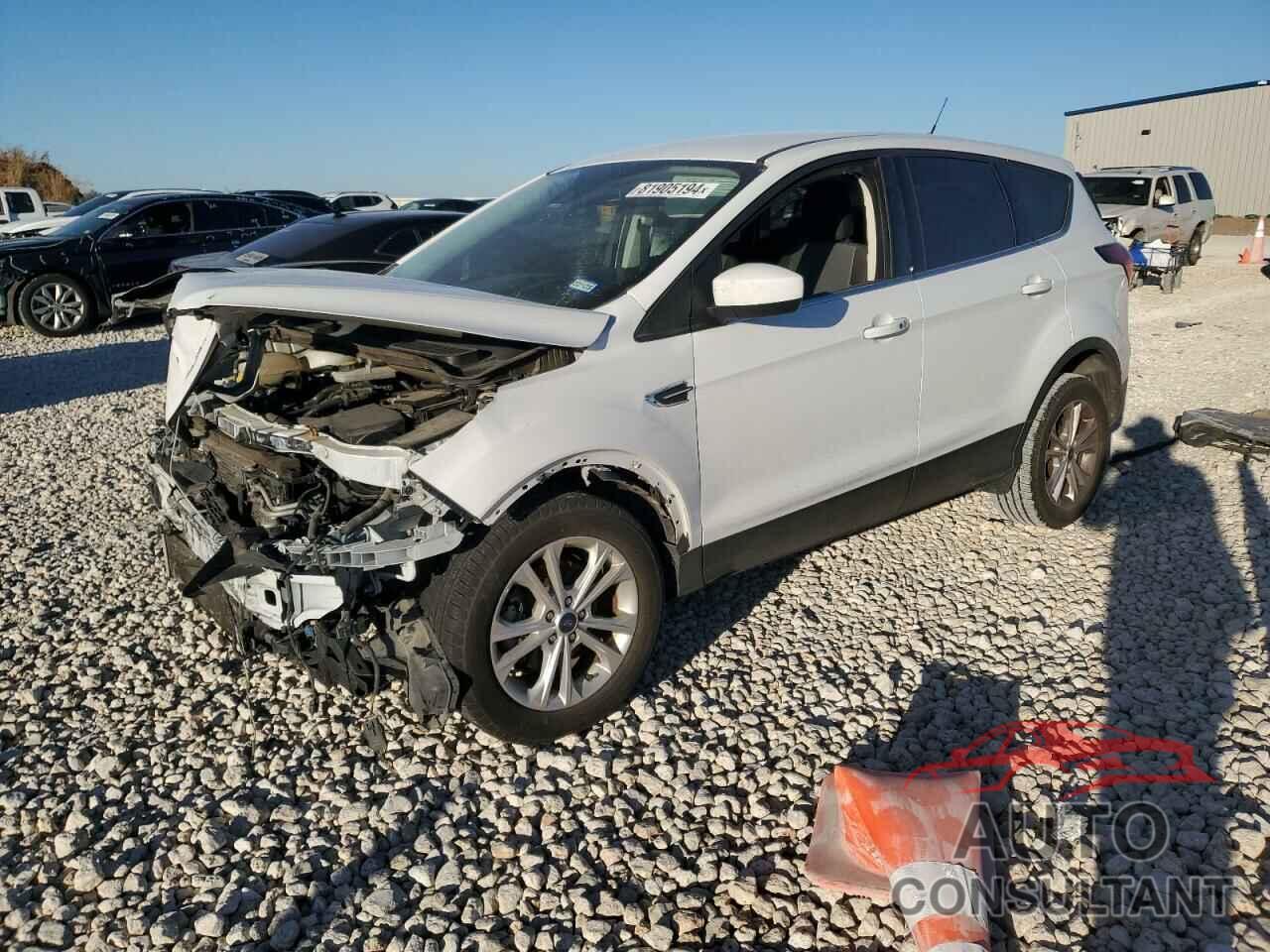 FORD ESCAPE 2019 - 1FMCU0GD1KUA24504