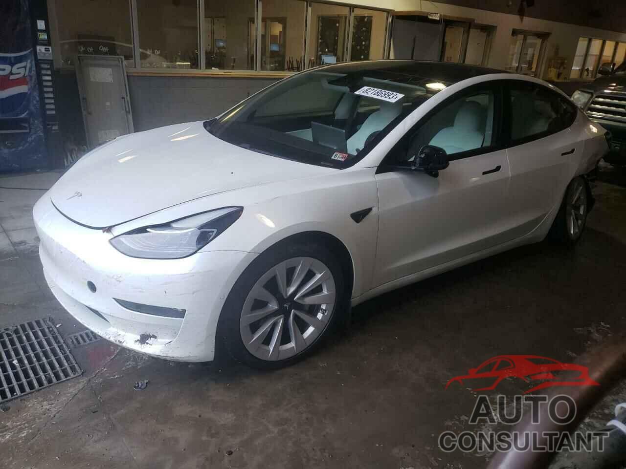 TESLA MODEL 3 2021 - 5YJ3E1EB4MF906982