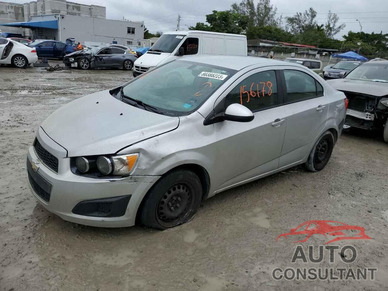 CHEVROLET SONIC 2016 - 1G1JA5SH0G4154818