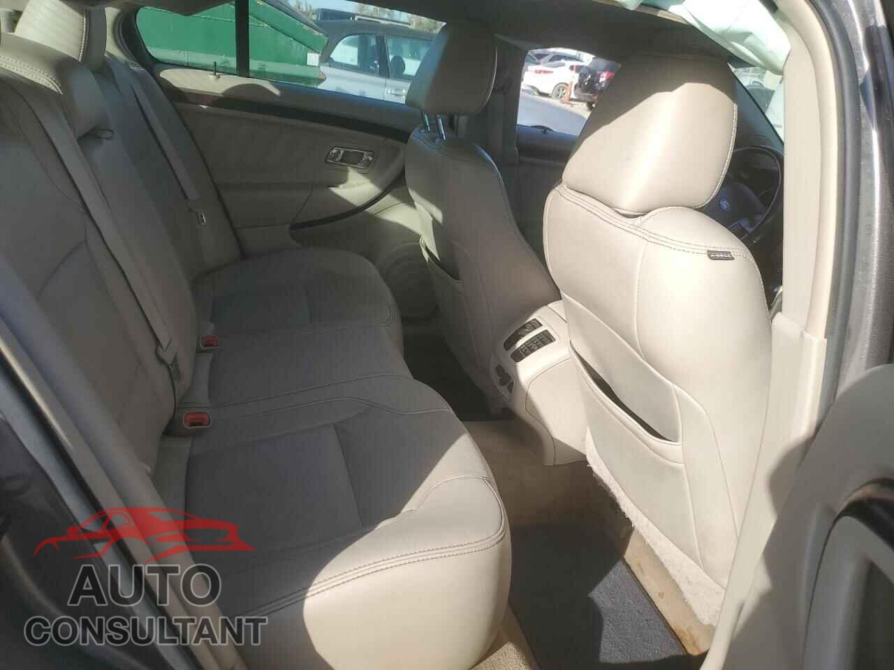 FORD TAURUS 2012 - 1FAHP2FW8CG143463