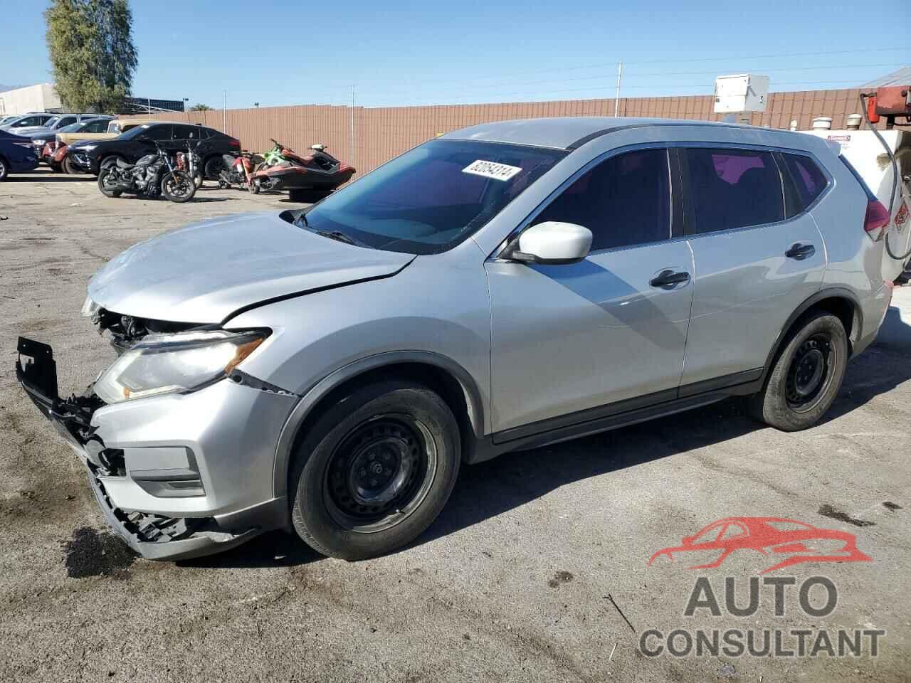 NISSAN ROGUE 2017 - KNMAT2MT8HP569032