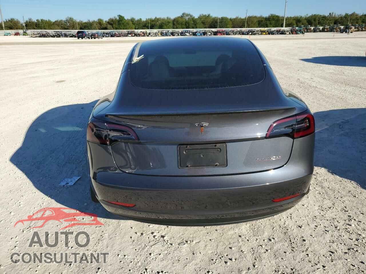 TESLA MODEL 3 2023 - 5YJ3E1EC0PF631513