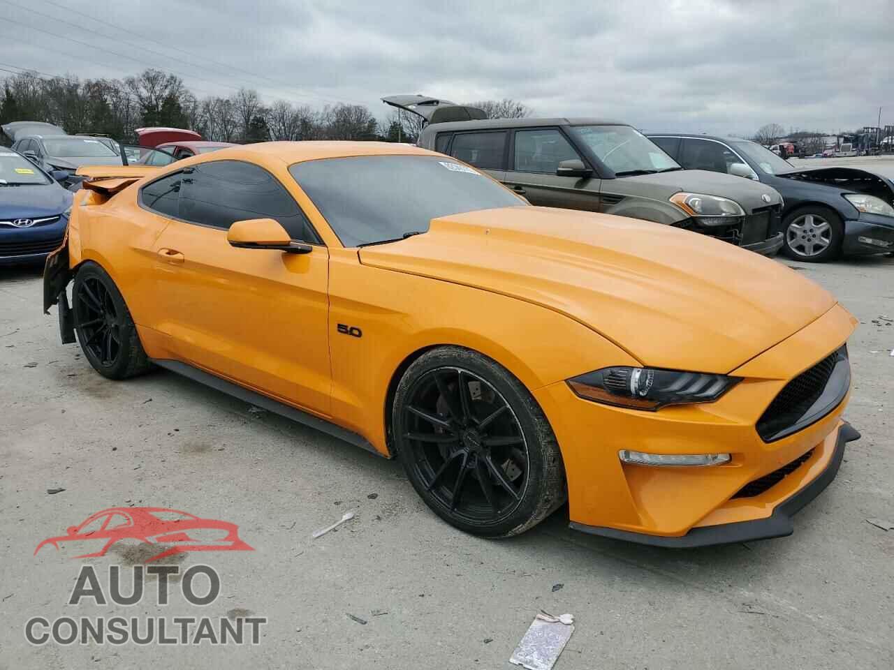 FORD MUSTANG 2018 - 1FA6P8CF1J5122025