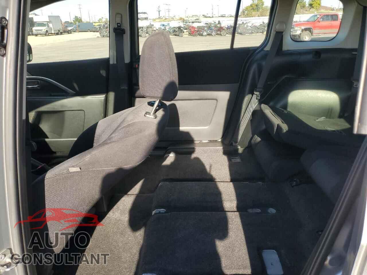 MAZDA 5 2012 - JM1CW2BL7C0139089