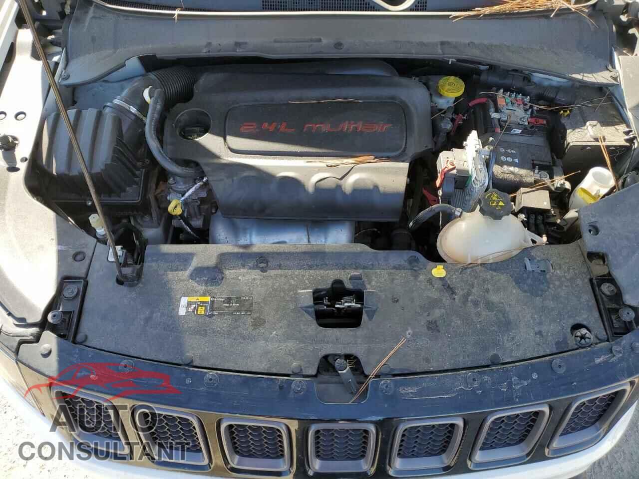 JEEP COMPASS 2018 - 3C4NJDDB6JT130343
