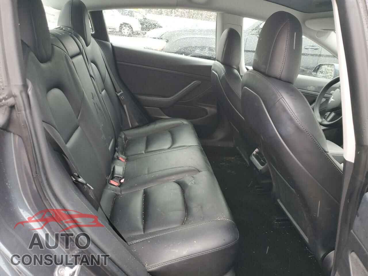 TESLA MODEL 3 2021 - 5YJ3E1EA0MF907358