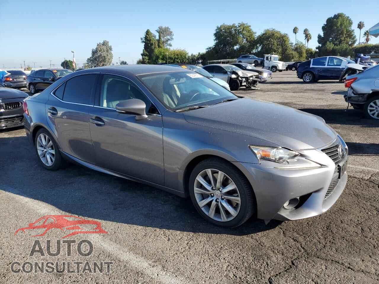 LEXUS IS 2016 - JTHBA1D24G5003616