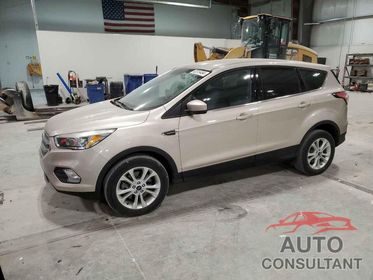 FORD ESCAPE 2017 - 1FMCU9GD2HUB59276