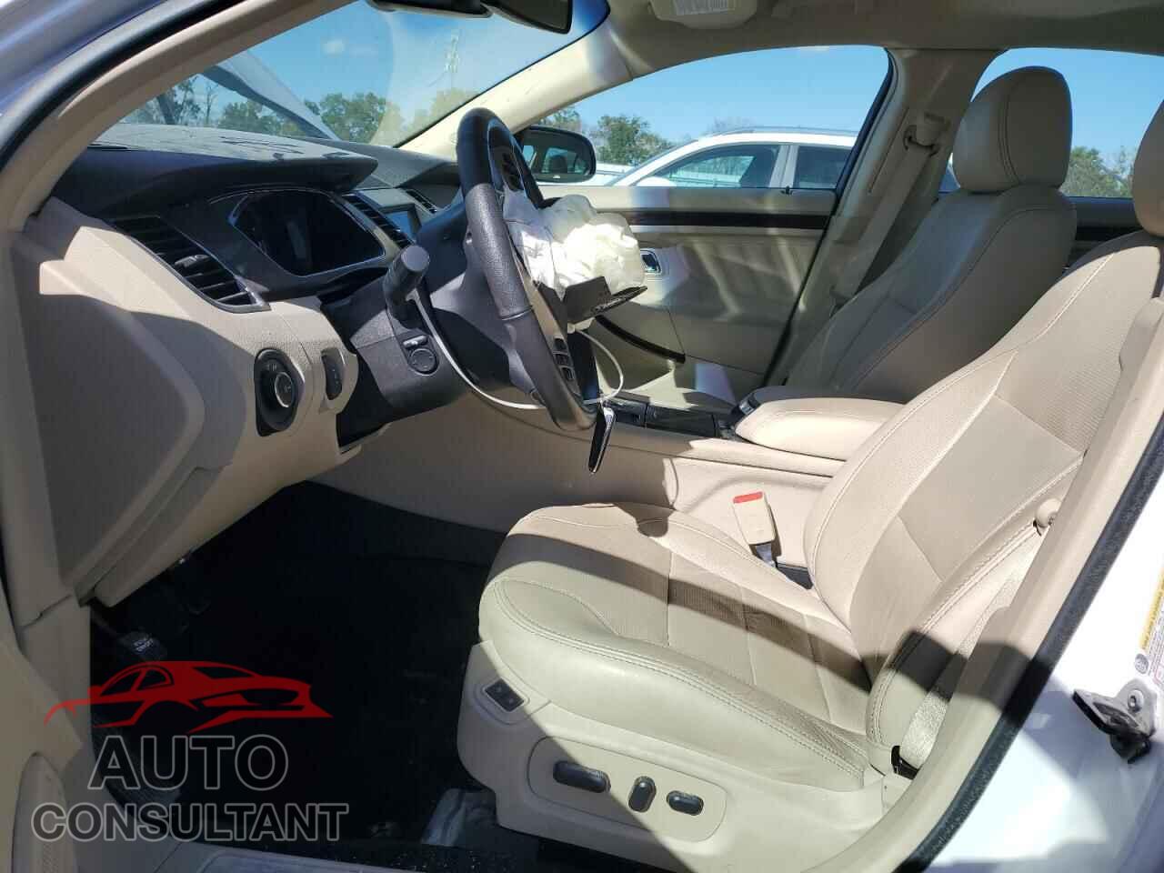 FORD TAURUS 2017 - 1FAHP2F8XHG109470