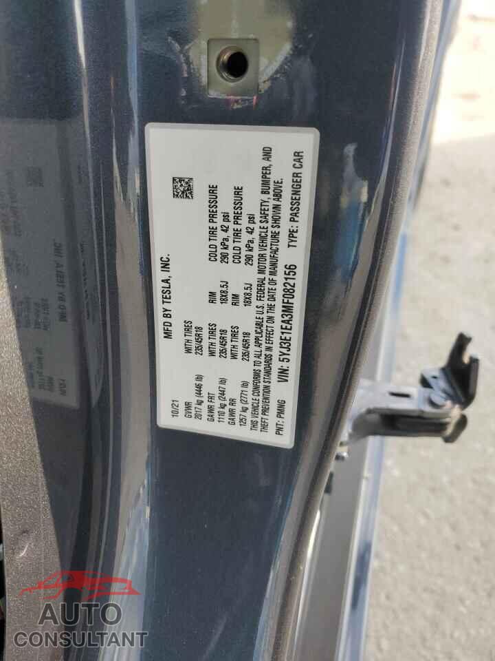 TESLA MODEL 3 2021 - 5YJ3E1EA3MF082156