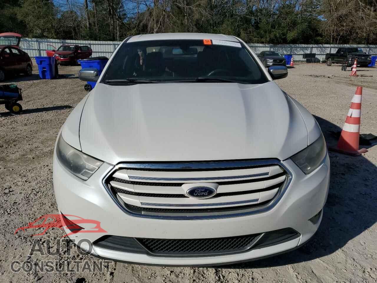 FORD TAURUS 2013 - 1FAHP2F88DG102219