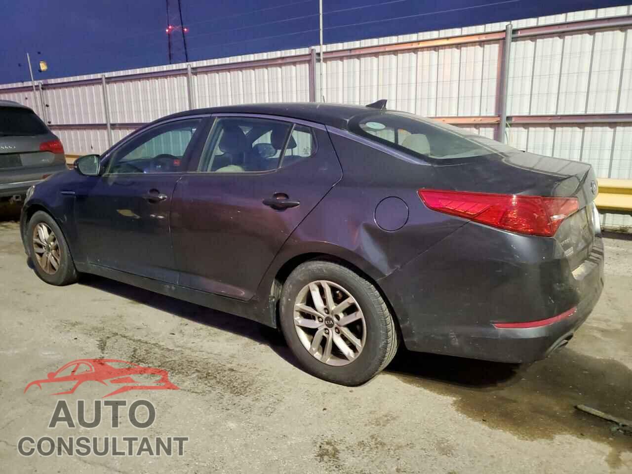 KIA OPTIMA 2011 - KNAGM4A72B5108497