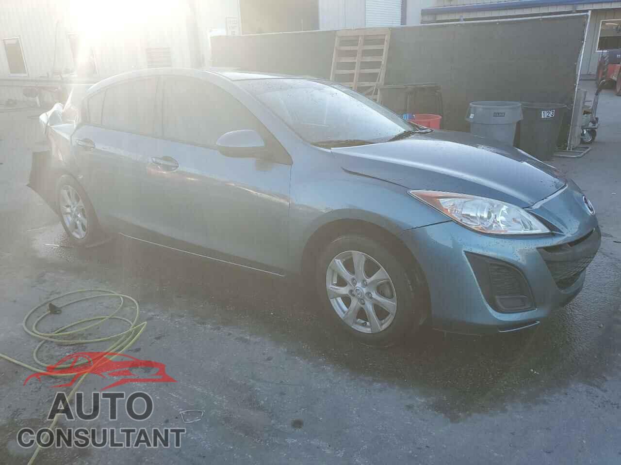 MAZDA 3 2011 - JM1BL1VF0B1418915