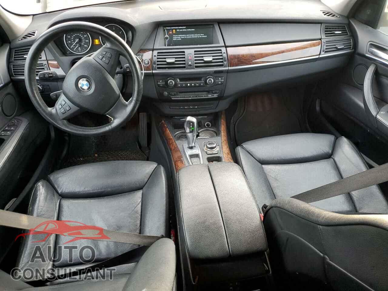 BMW X5 2011 - 5UXZW0C51BL655345