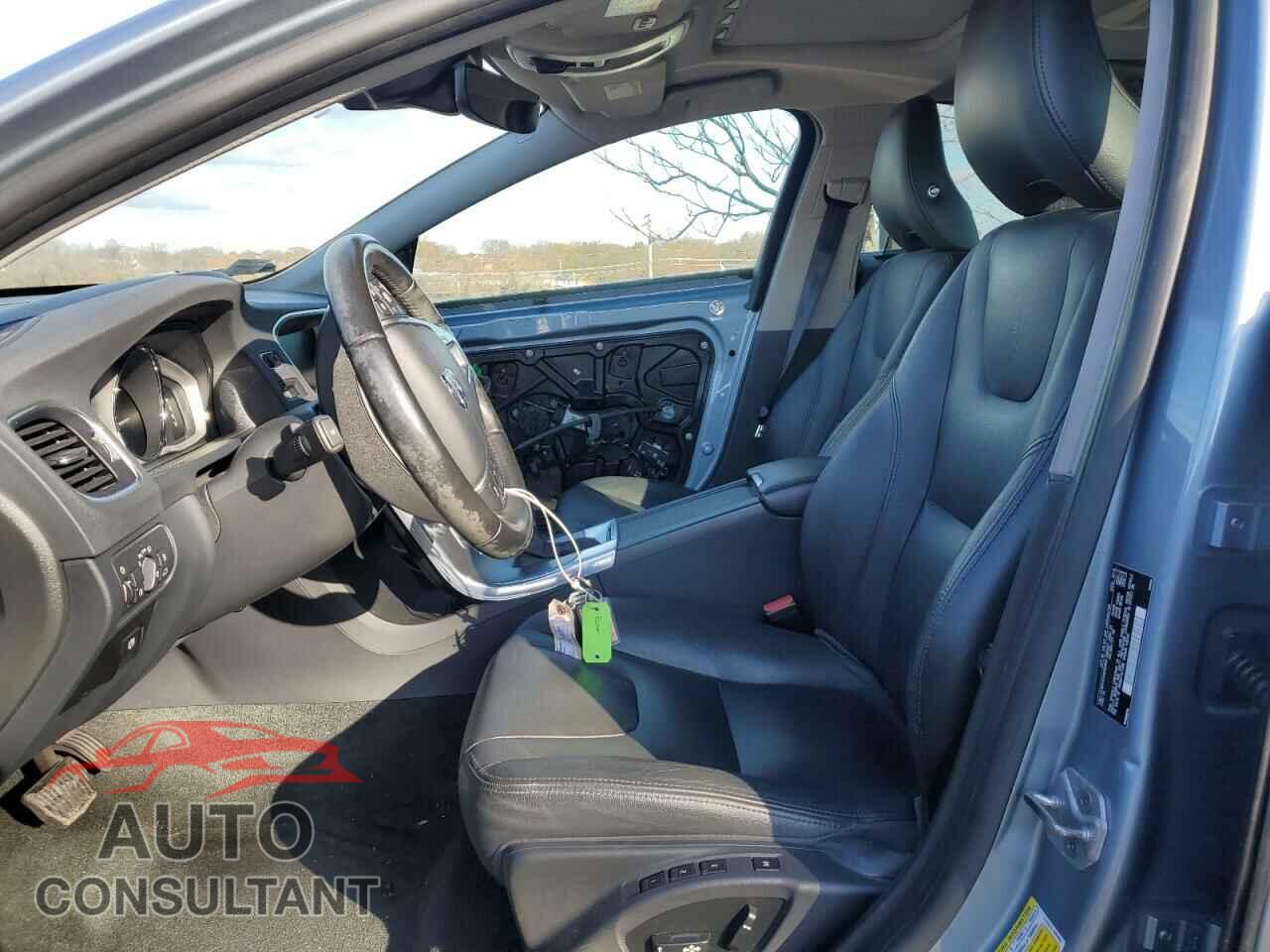 VOLVO S60 2017 - LYV402TK4HB130646