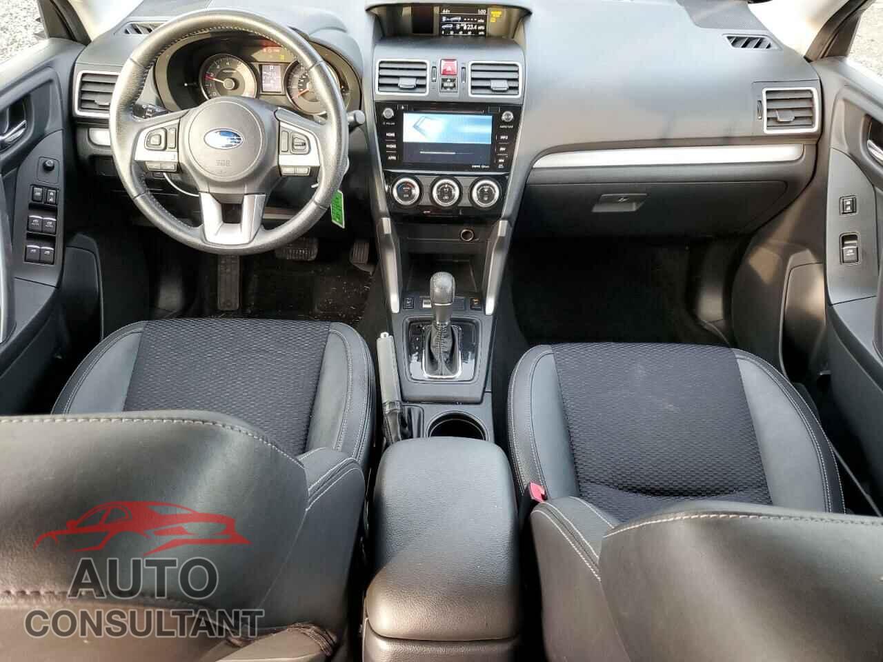 SUBARU FORESTER 2017 - JF2SJGEC0HH487586
