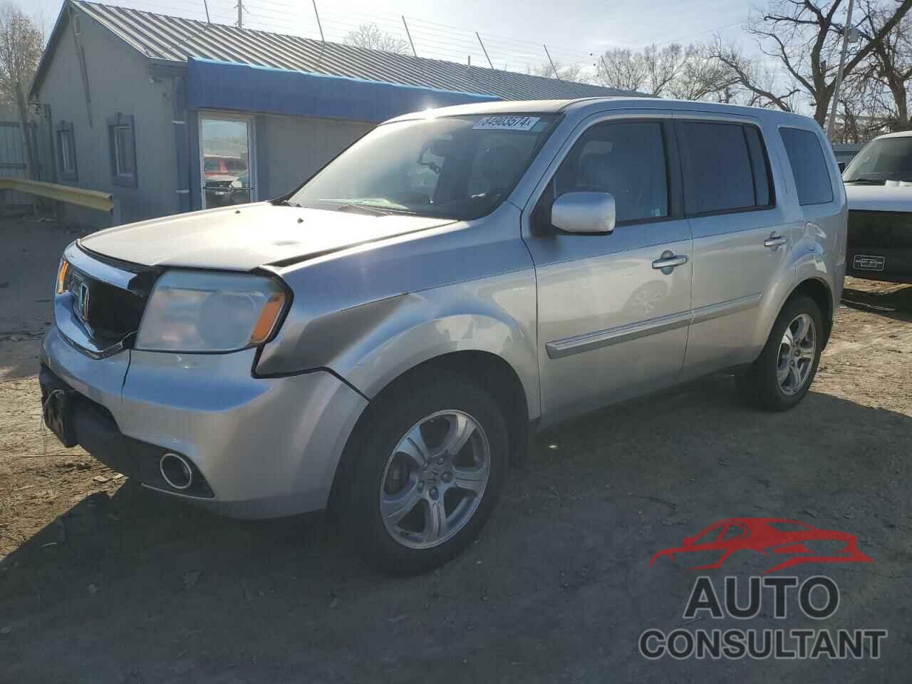 HONDA PILOT 2013 - 5FNYF4H57DB055495
