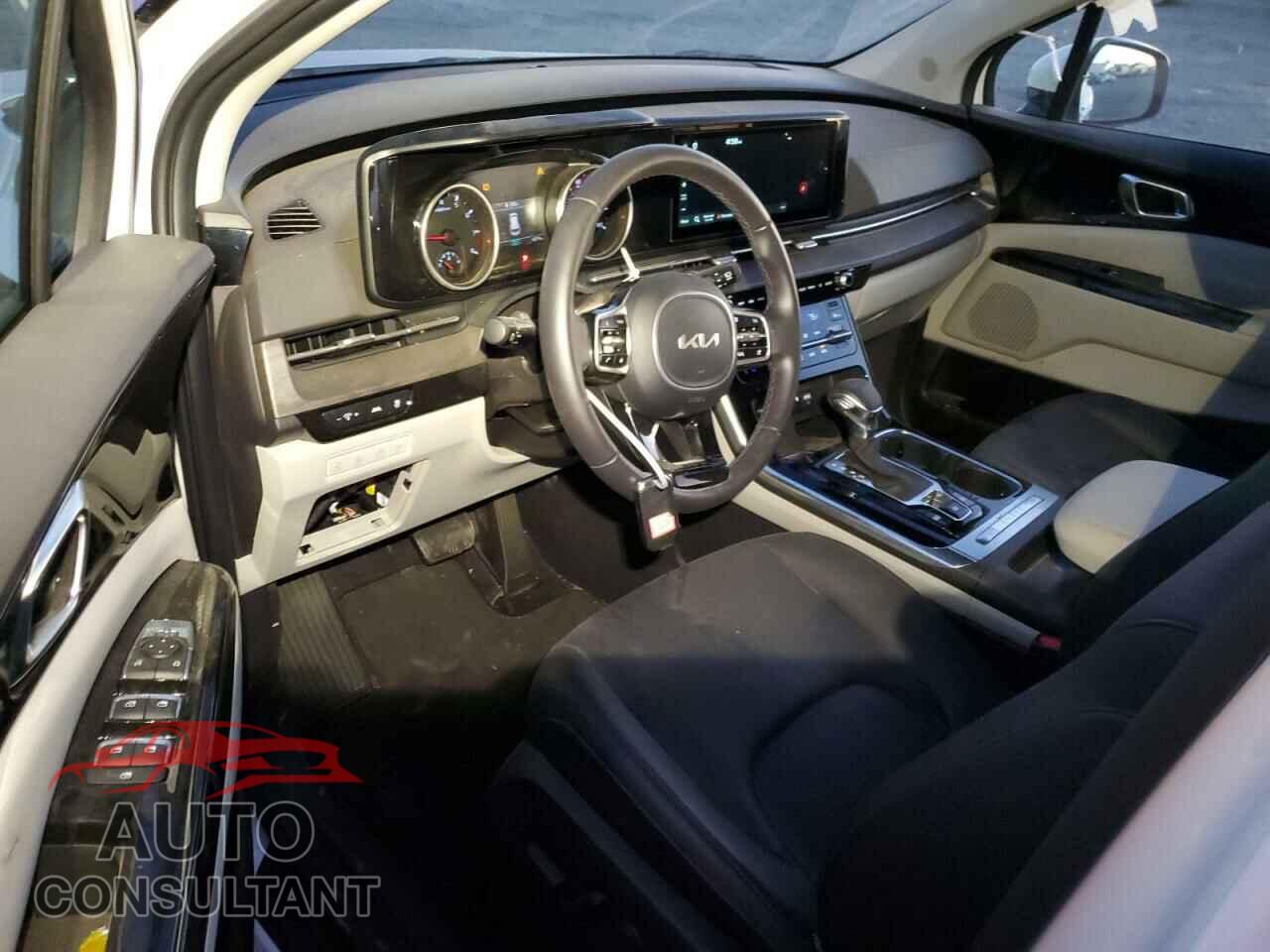 KIA CARNIVAL E 2024 - KNDNC5H32R6434262