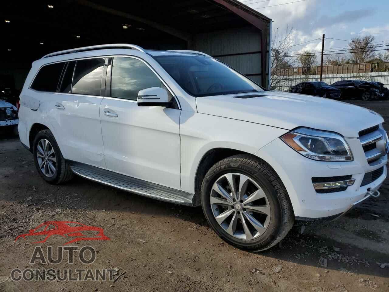 MERCEDES-BENZ GL-CLASS 2015 - 4JGDF6EE9FA502012