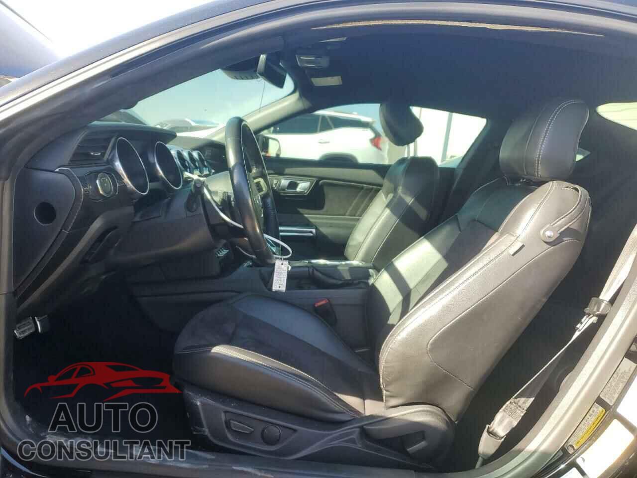 FORD MUSTANG 2021 - 1FA6P8CF6M5110182