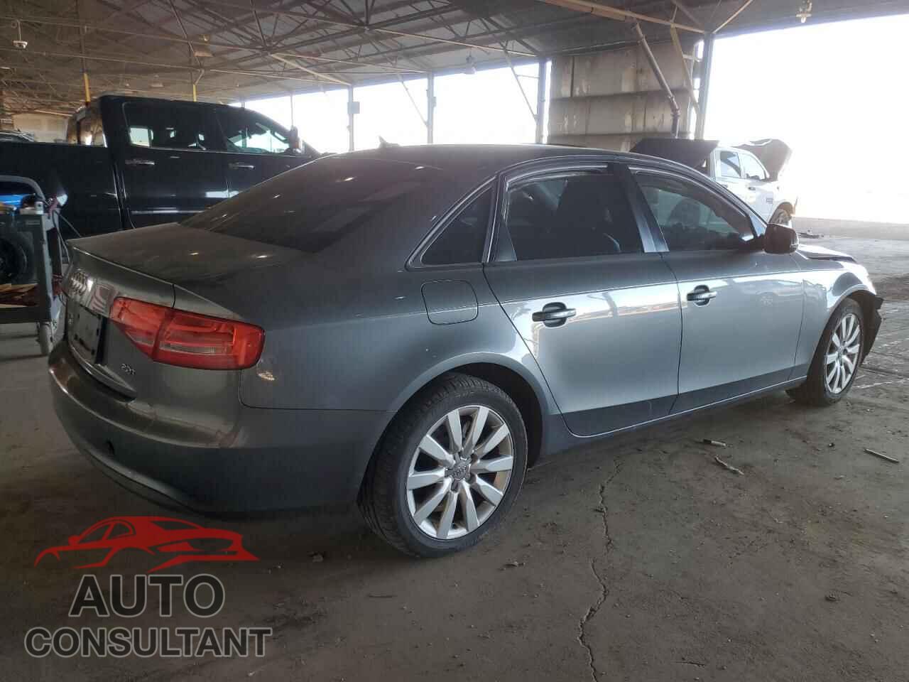 AUDI A4 2013 - WAUAFAFL2DN017494