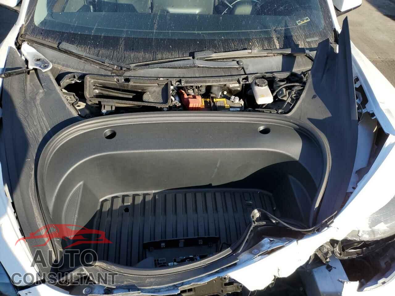 TESLA MODEL 3 2021 - 5YJ3E1EA8MF094044
