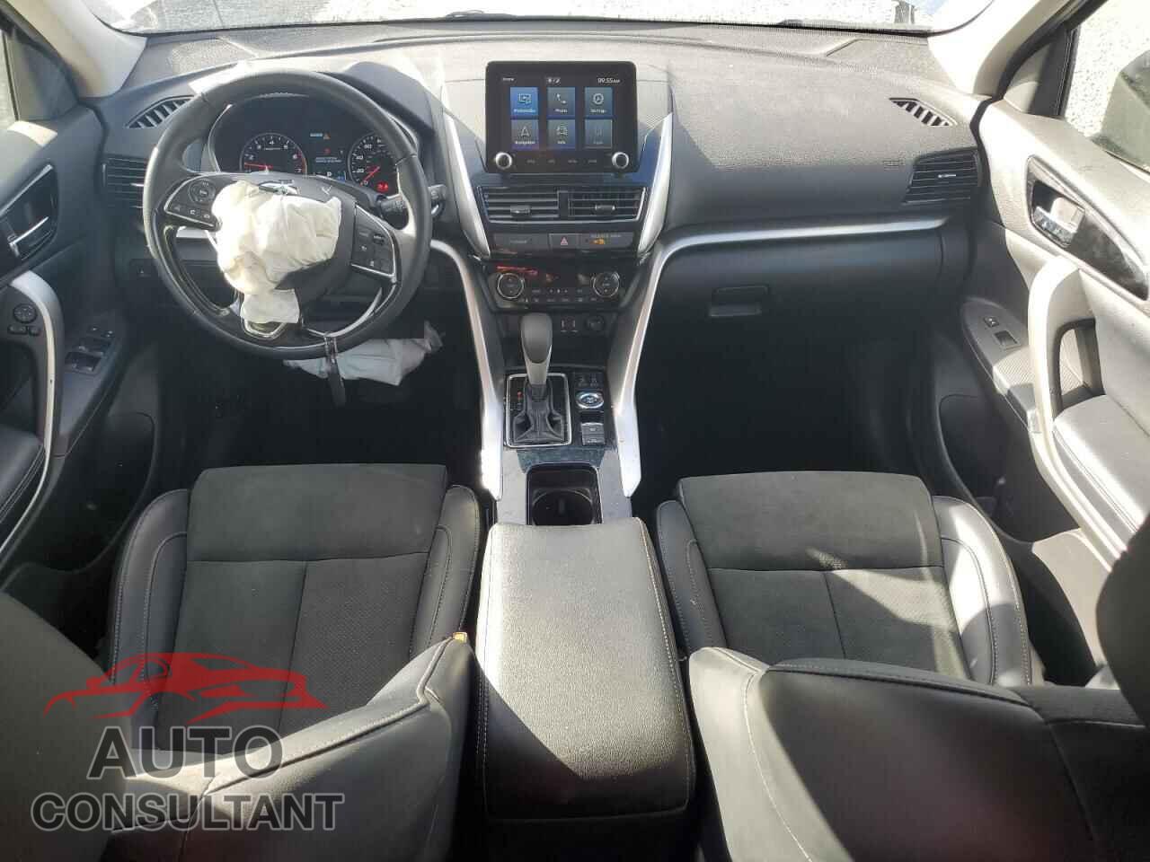 MITSUBISHI ECLIPSE 2024 - JA4ATWAA5RZ031835