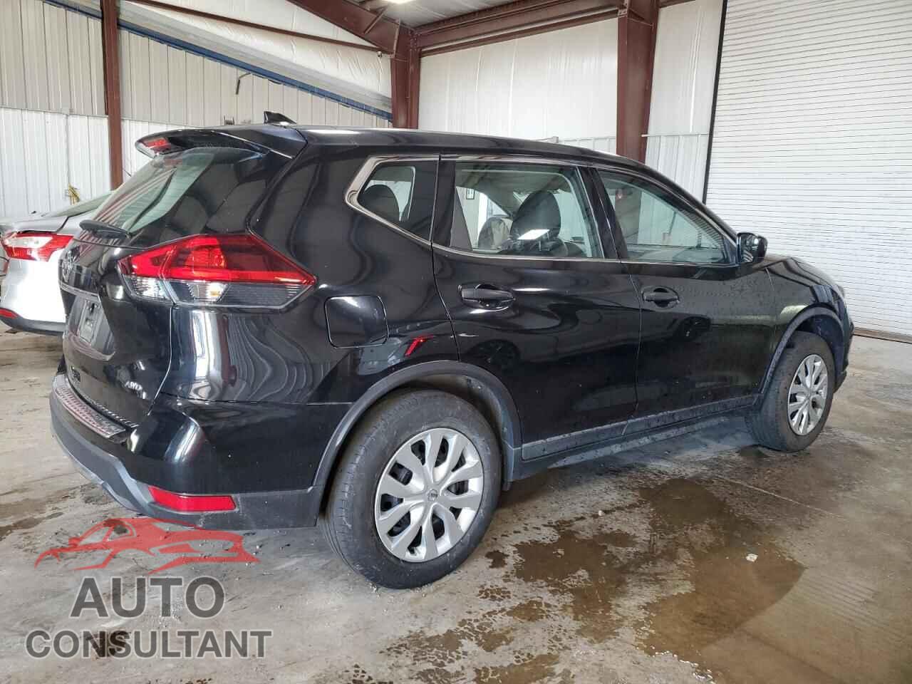 NISSAN ROGUE 2018 - KNMAT2MVXJP520602
