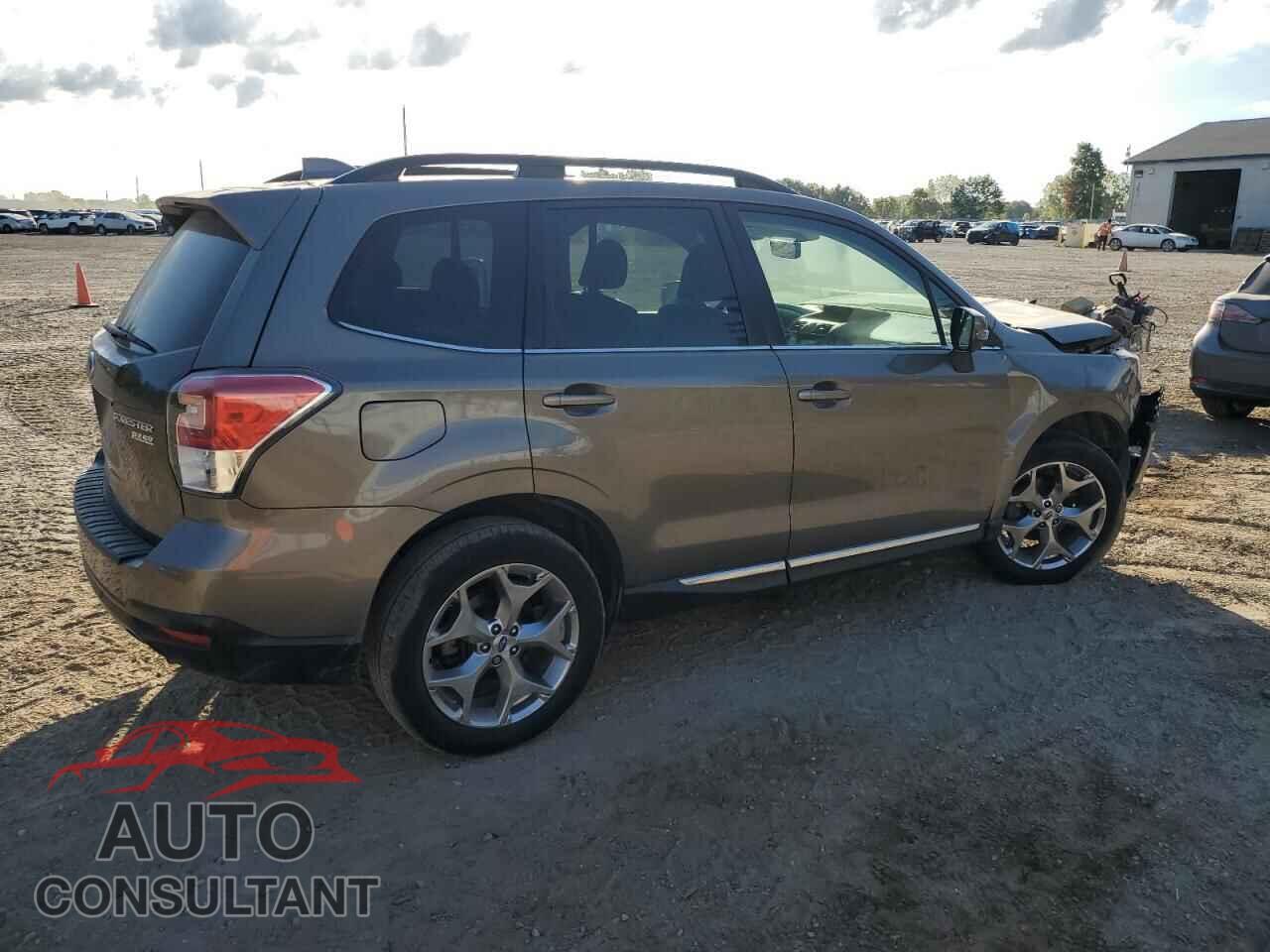 SUBARU FORESTER 2017 - JF2SJAWC6HH512082