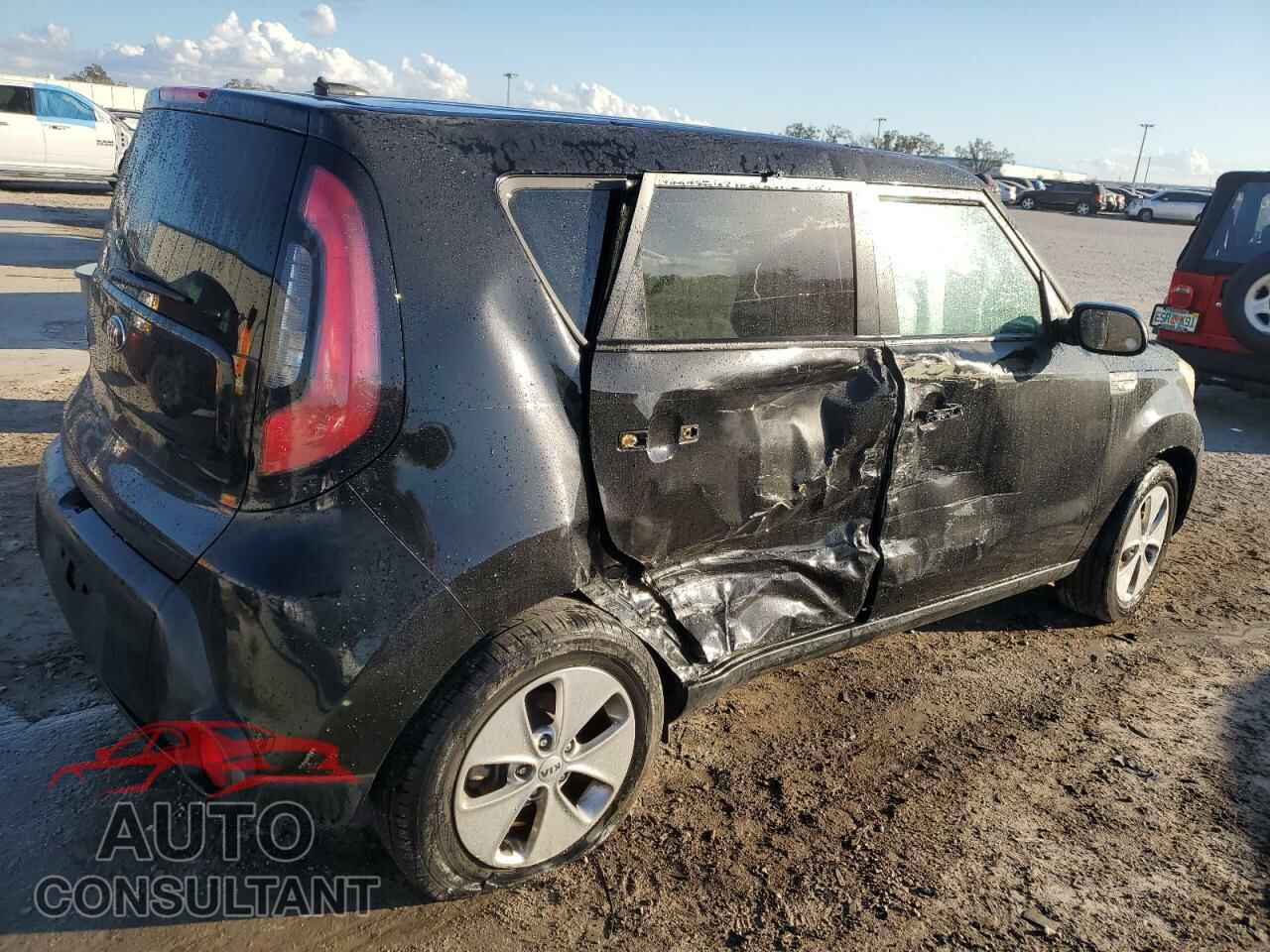 KIA SOUL 2014 - KNDJN2A21E7738664