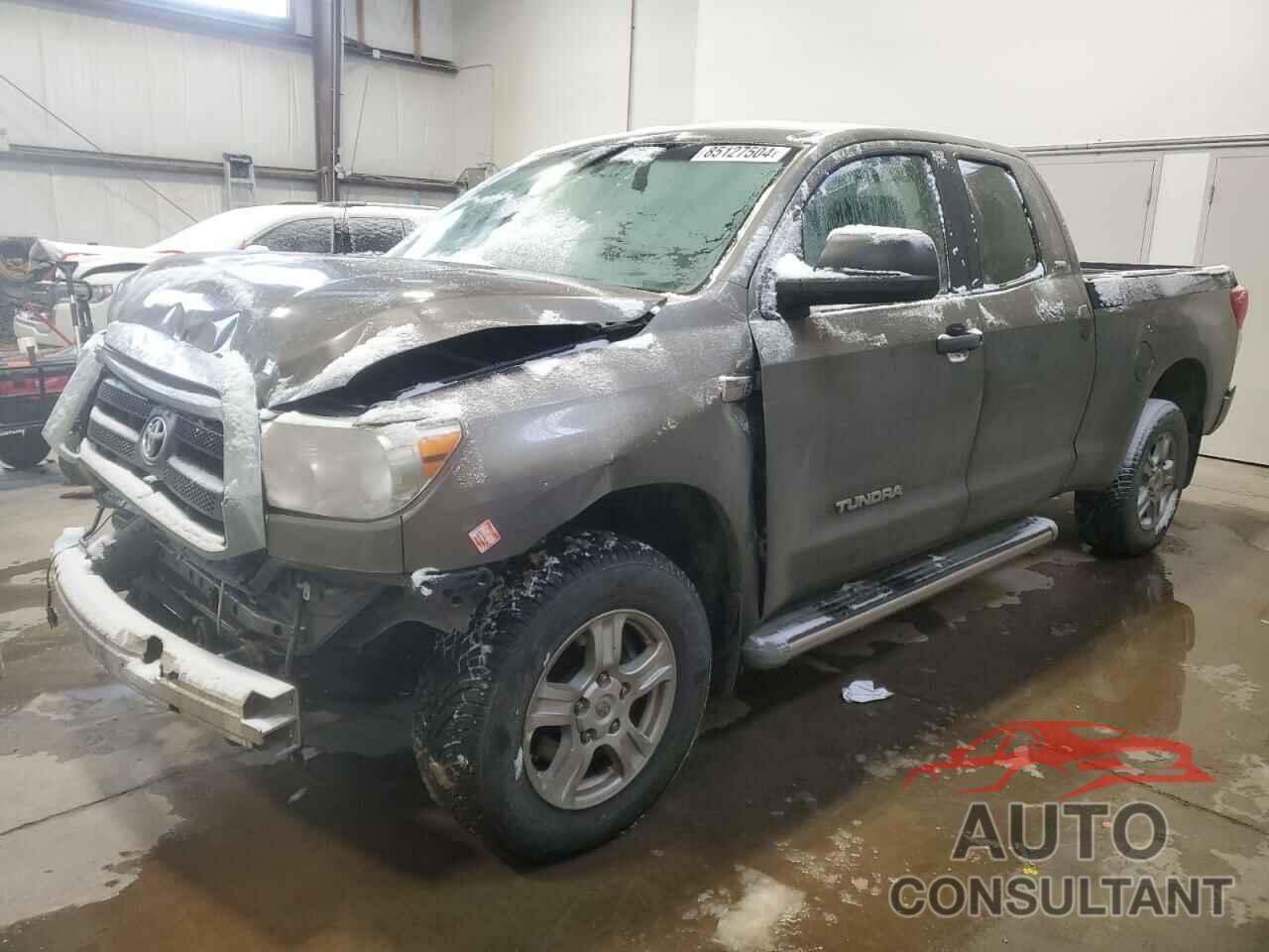 TOYOTA TUNDRA 2010 - 5TFUY5F19AX147658