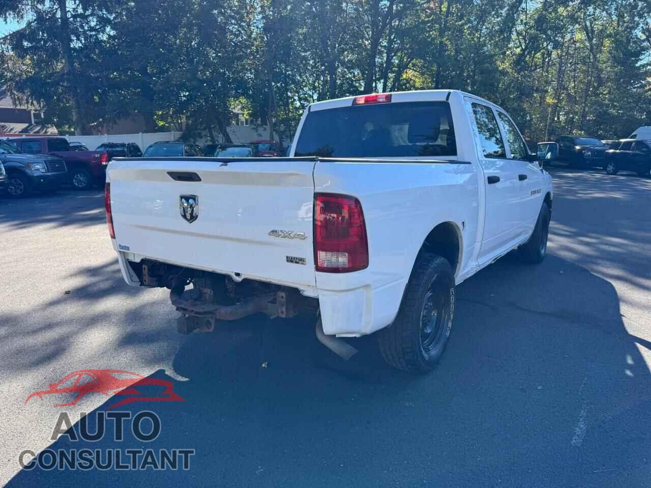 DODGE RAM 1500 2012 - 1C6RD7KP4CS177116