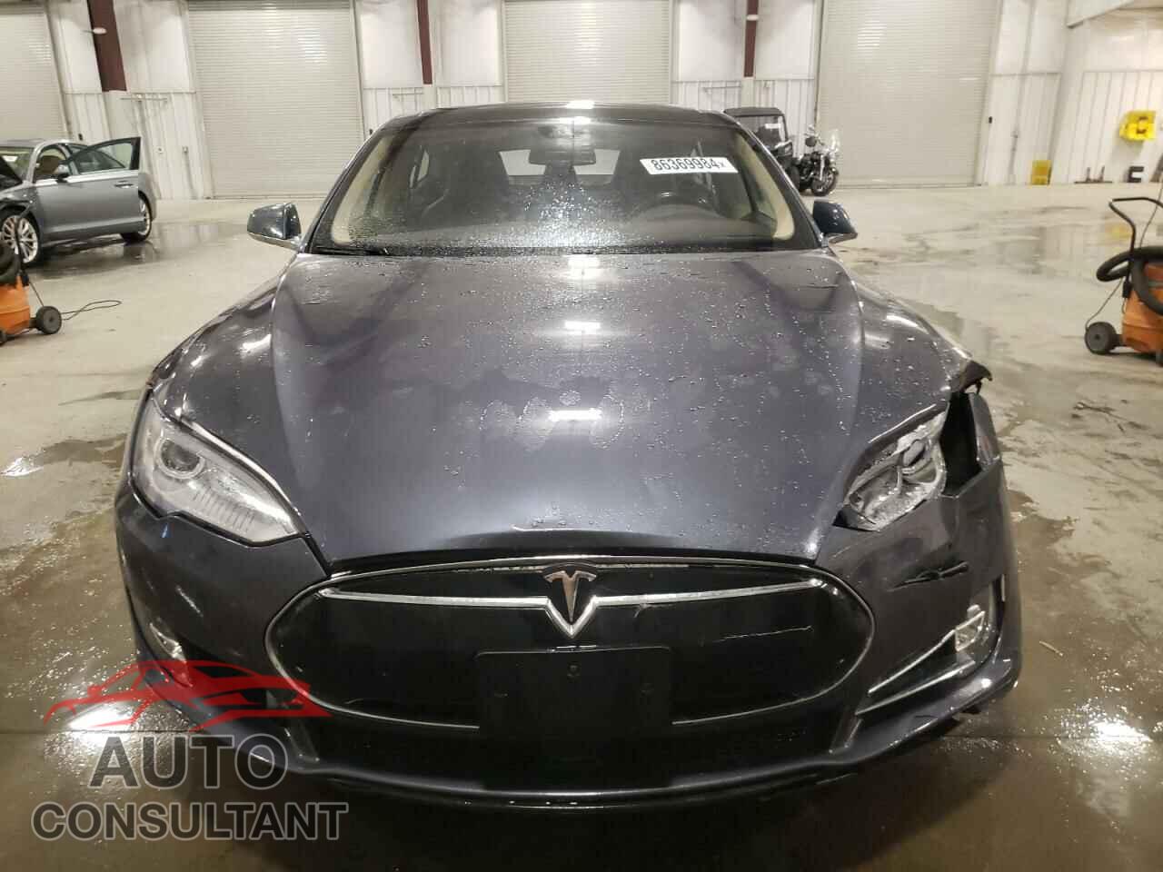 TESLA MODEL S 2014 - 5YJSA1H24EFP65478