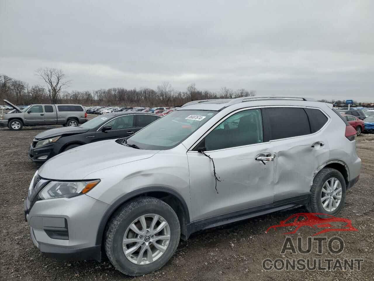 NISSAN ROGUE 2018 - 5N1AT2MV9JC790214