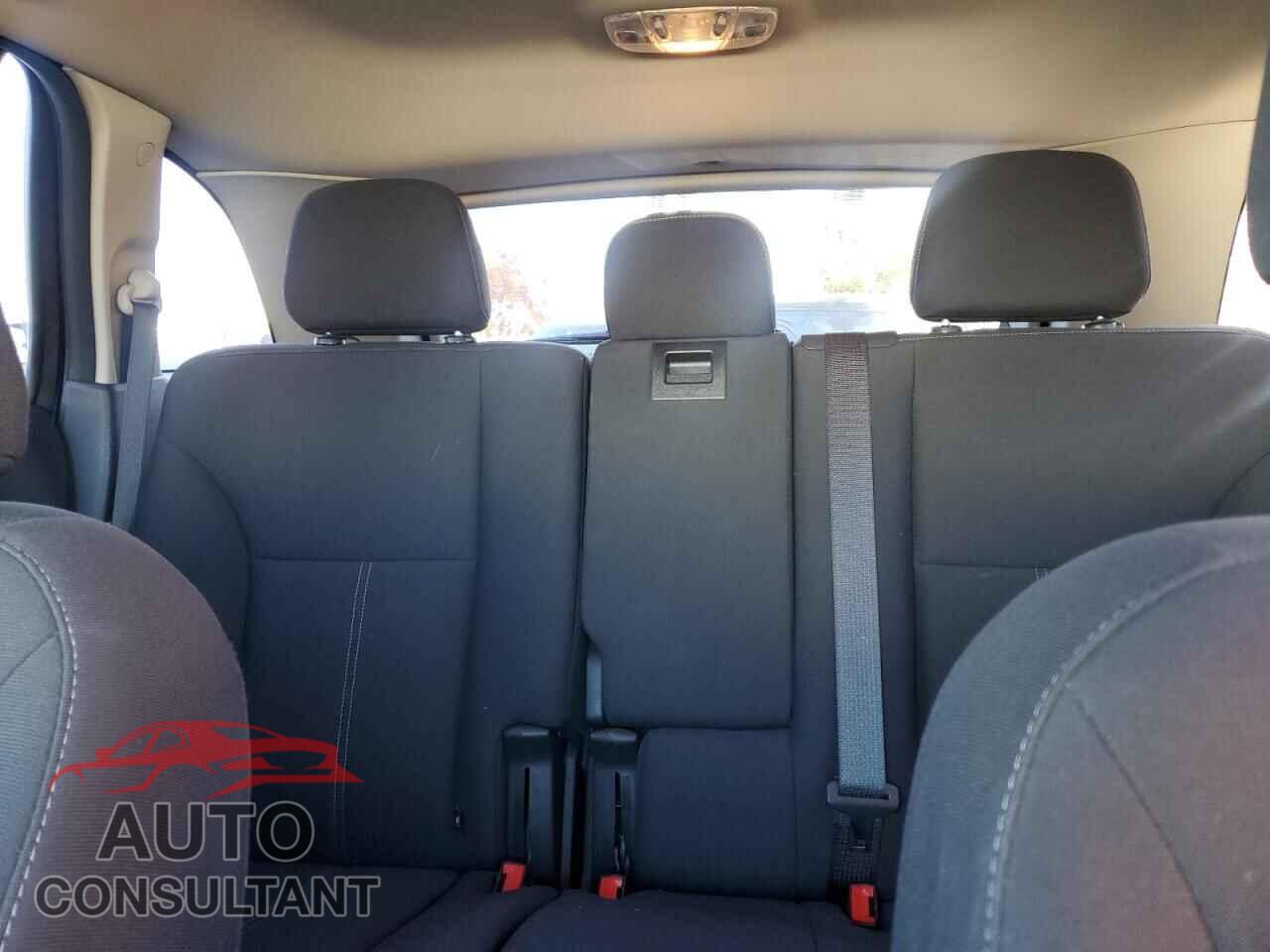 FORD EDGE 2011 - 2FMDK3GC8BBB12832