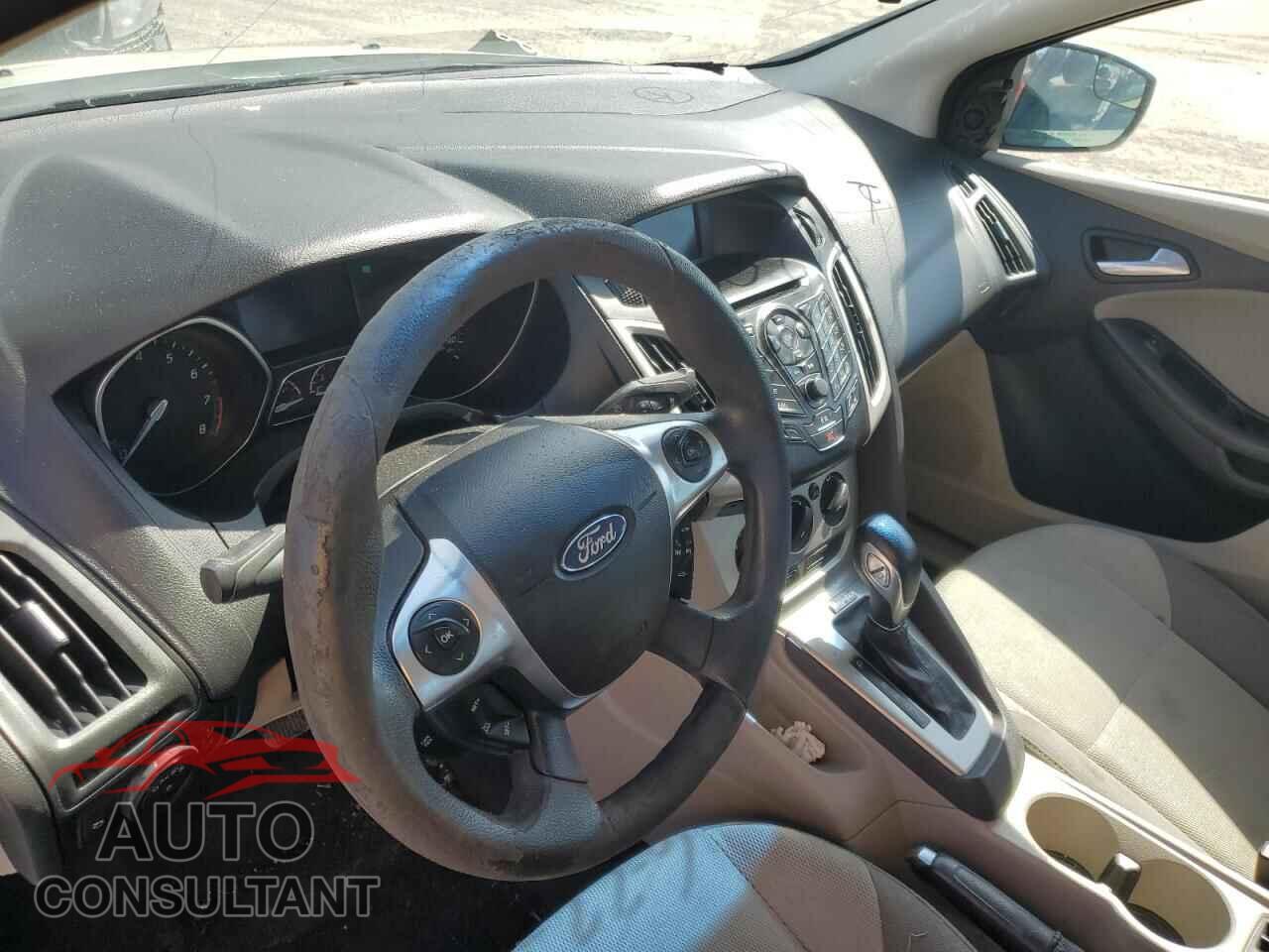 FORD FOCUS 2013 - 1FADP3F23DL331205