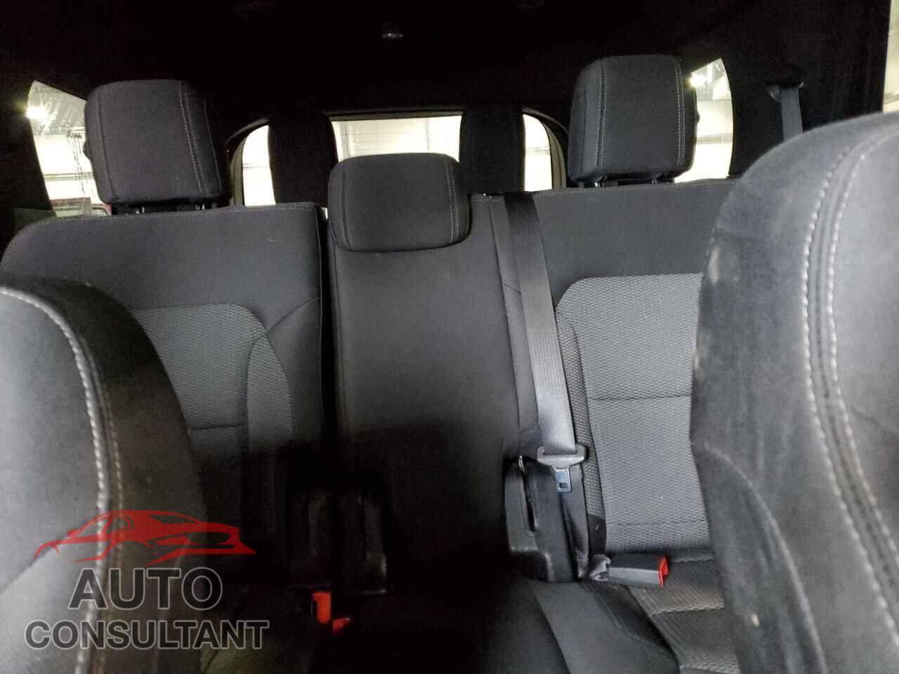FORD EXPLORER 2017 - 1FM5K7D86HGC47577