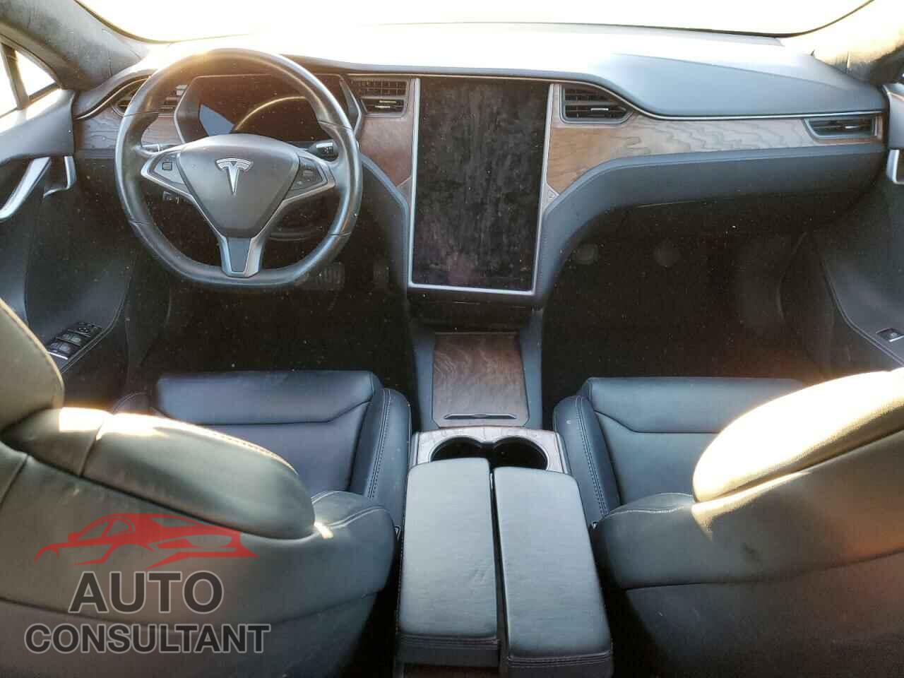 TESLA MODEL S 2019 - 5YJSA1E23KF330239