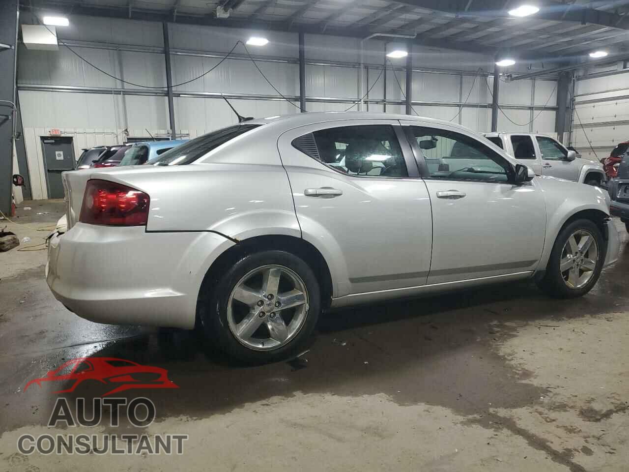 DODGE AVENGER 2011 - 1B3BD2FB8BN584835