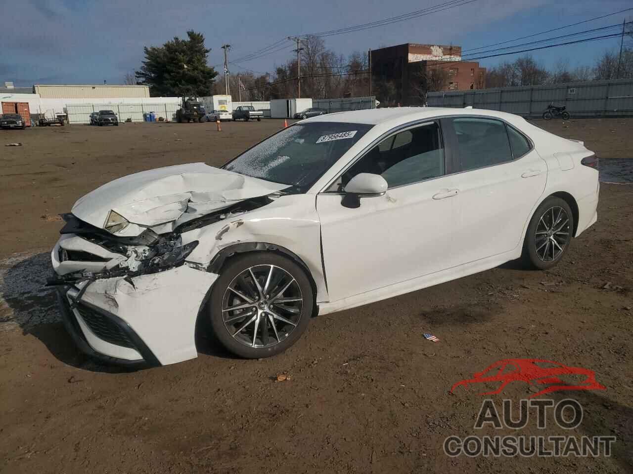 TOYOTA CAMRY 2022 - 4T1G11BK4NU067888